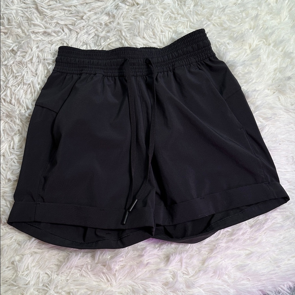 Lululemon Spring Break Away Short *4-way Stretch 3" Black